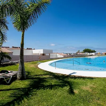 3 Bedroom In Magnolia Golf 阿德耶
