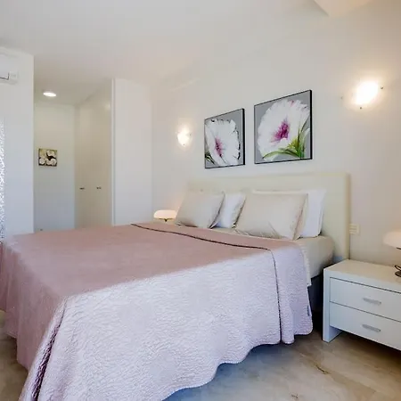 3 Bedroom In Magnolia Golf Apartman