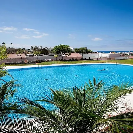 公寓 3 Bedroom In Magnolia Golf 阿德耶