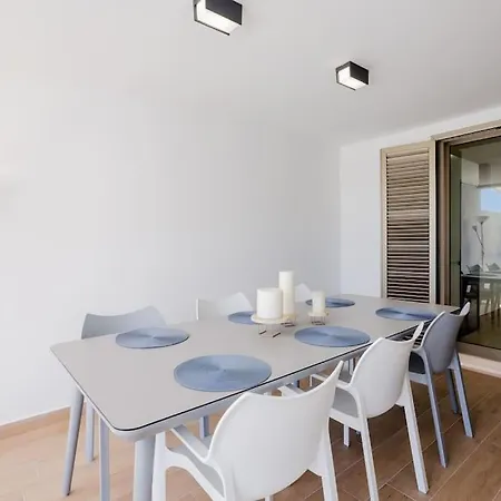 公寓 3 Bedroom In Magnolia Golf 阿德耶